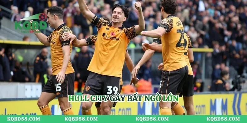Hull City gây bất ngờ lớn